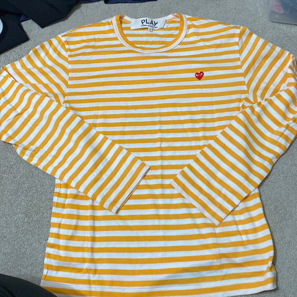 Comme De Garçon Play yellow stripe long sleeve